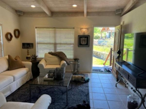Backyard Wine Country Guest Cottage - Acorn Oaks